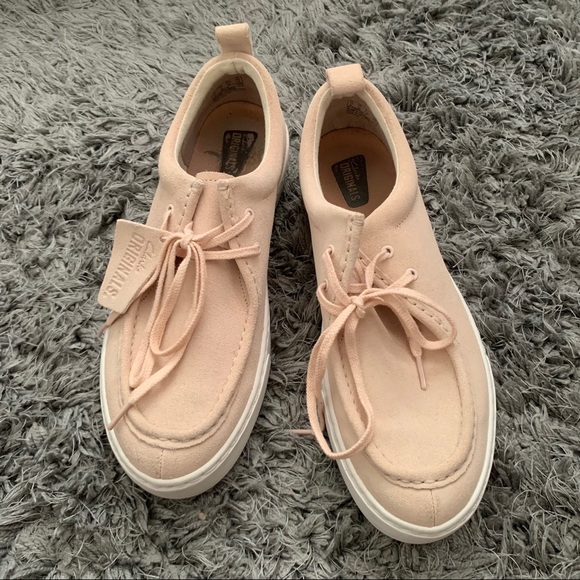 peach wallabees